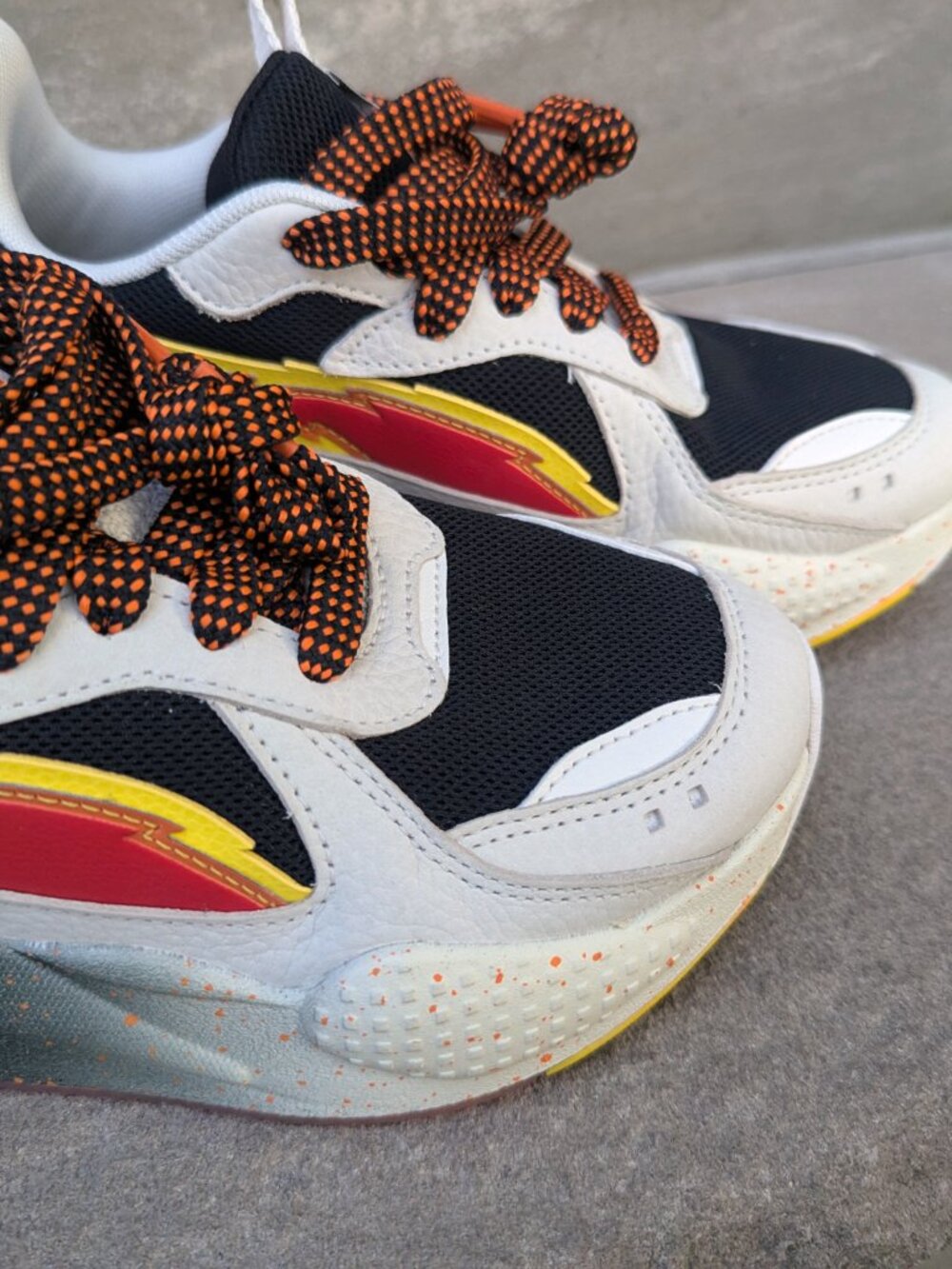 PUMA RS-X x Cheetos Sneakers Shoes (Size 4) *NOS* - Picture 10 of 10